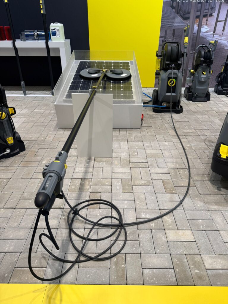 Innovación en limpieza de placas solares